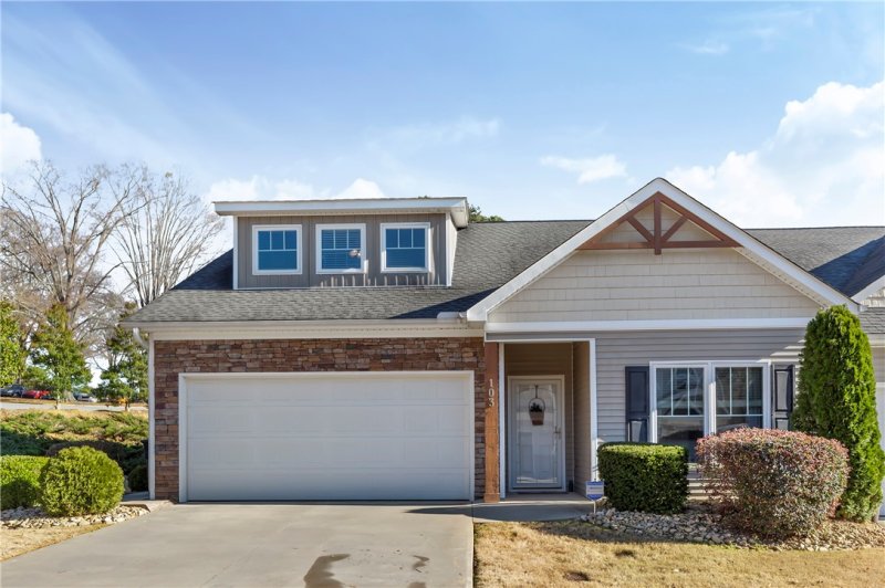 Property image 2 at 103 Ventura Street, Anderson, SC 29621