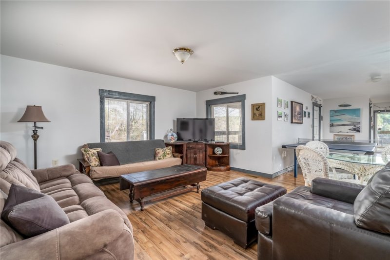 Property image 4 at 108 Holt Drive, Iva, SC 29655