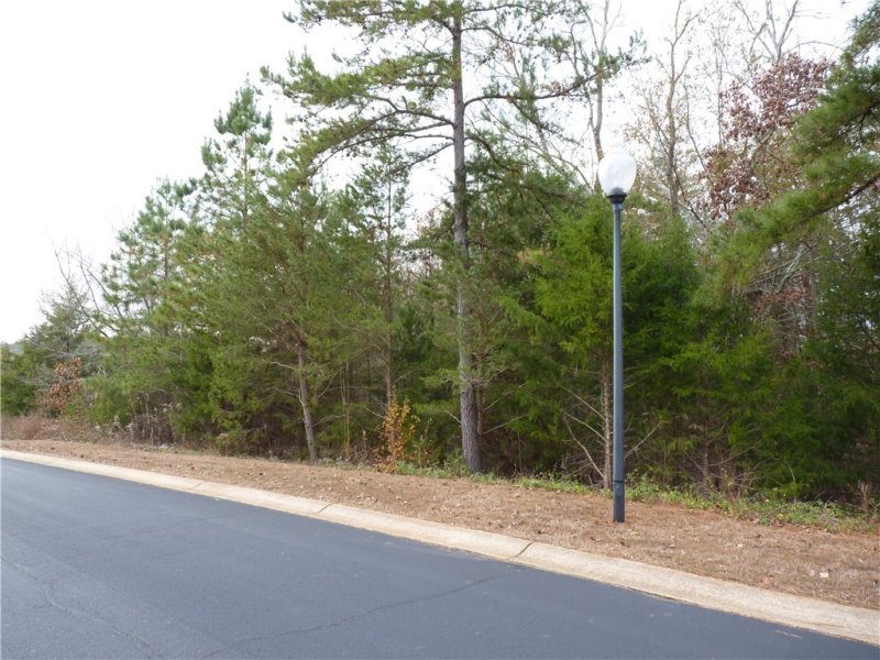 Property image 2 at 204 Sandy Point Drive, Anderson, SC 29625