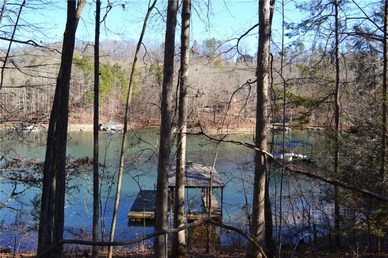 109 Running Bear Lane