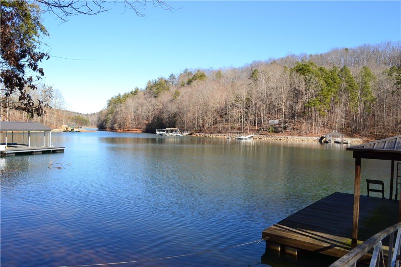 Property image 3 at 109 Running Bear Lane, Sunset, SC 29685