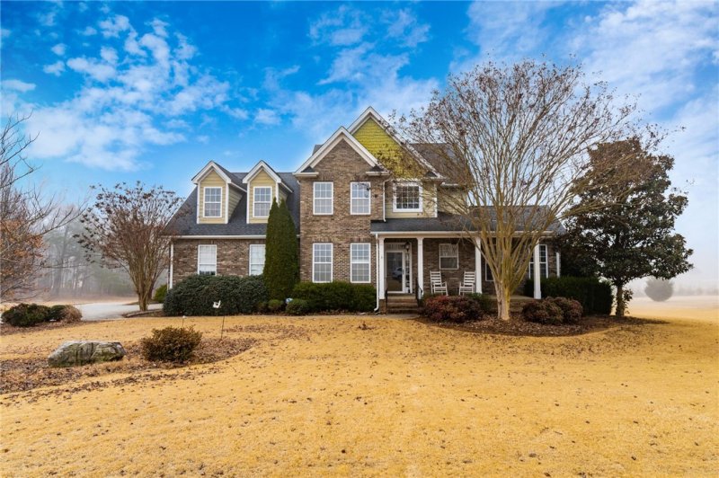 Property image 2 at 11 Old American Boulevard, Pendleton, SC 29670