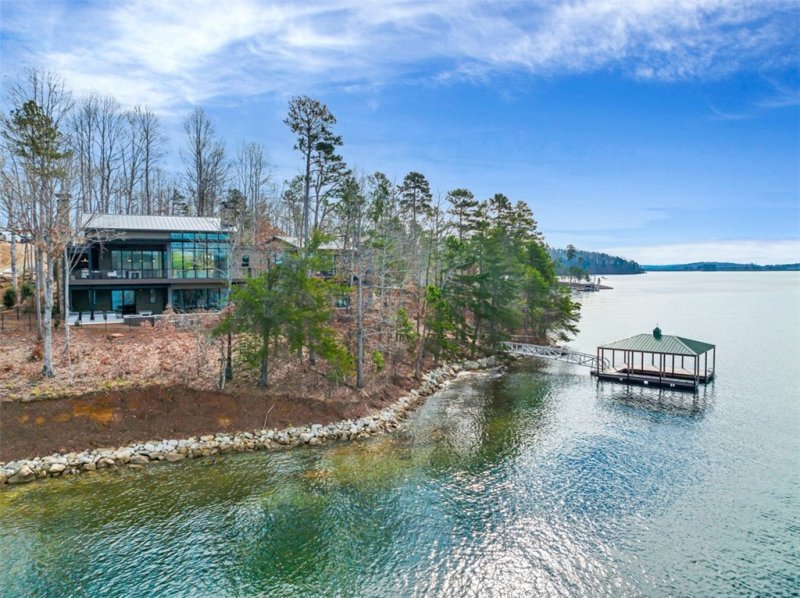 Property image 5 at 126 Waterfern Court, Six Mile, SC 29682