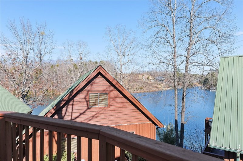 Property image 2 at 161 Harbour Point, Six Mile, SC 29682