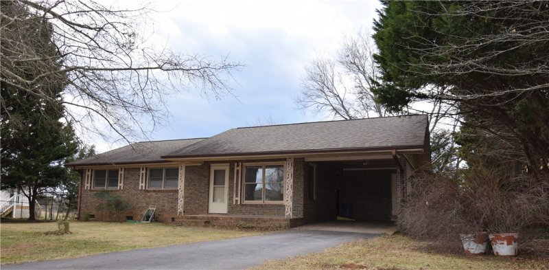 Property image 5 at 4077 Brookfield Drive, Seneca, SC 29672