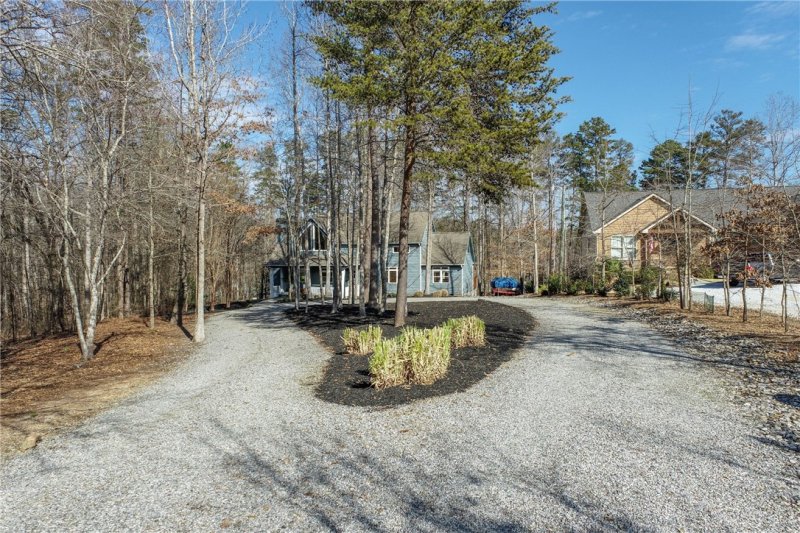 Property image 2 at 133 Moonlight Drive, Fair Play, SC 29643