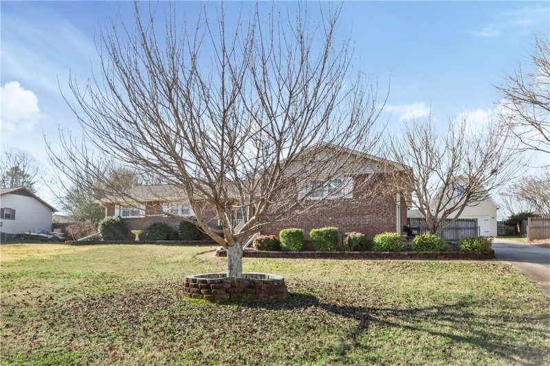 Property image 3 at 405 Stonehaven Drive, Anderson, SC 29625