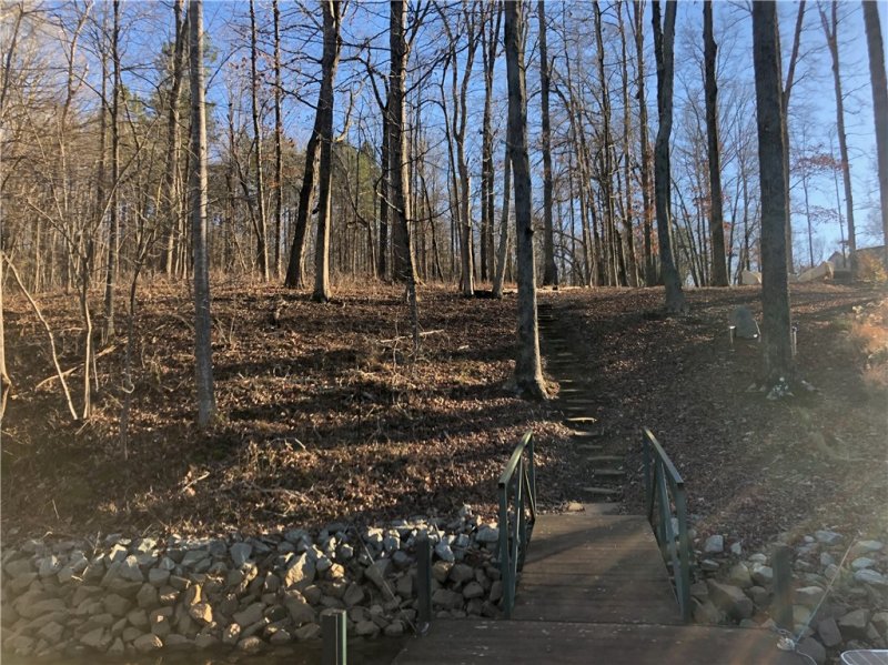 Property image 5 at 212 Winding Oaks Drive, Seneca, SC 29672