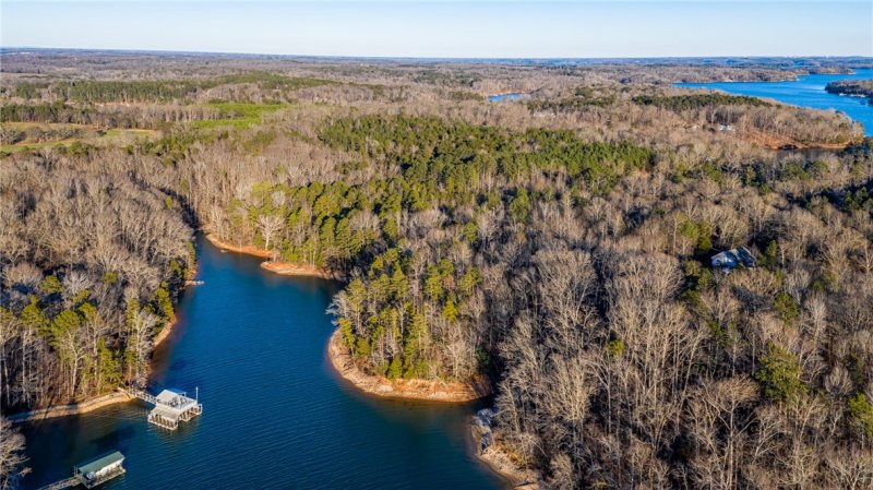 Property image 2 at 20 Osceola Trail, Fair Play, SC 29643