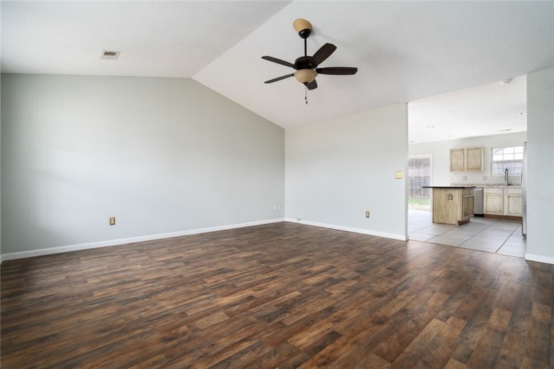 Property image 3 at 100 Baltic Avenue, Anderson, SC 29621