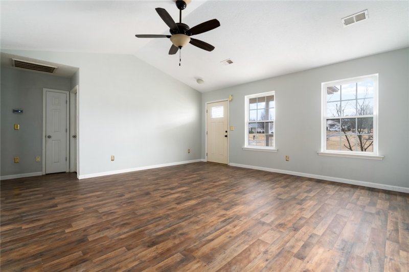 Property image 4 at 100 Baltic Avenue, Anderson, SC 29621