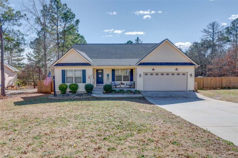 Property image 2 at 238 Hallmark Circle, Easley, SC 29640