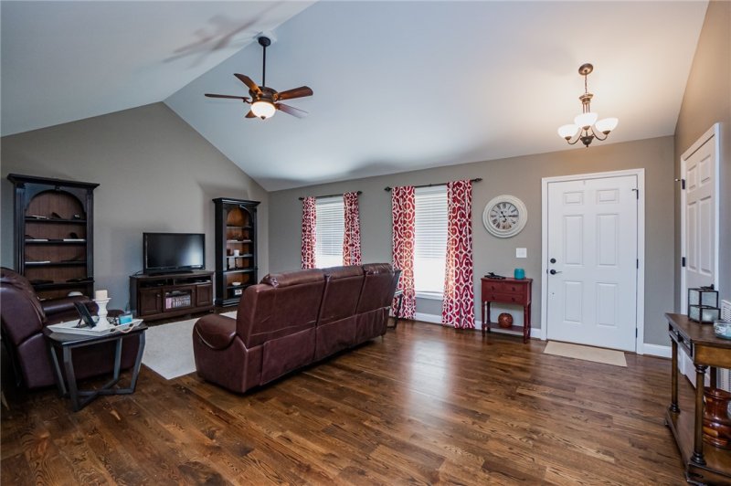 Property image 4 at 115 Brookwood Drive, Seneca, SC 29678