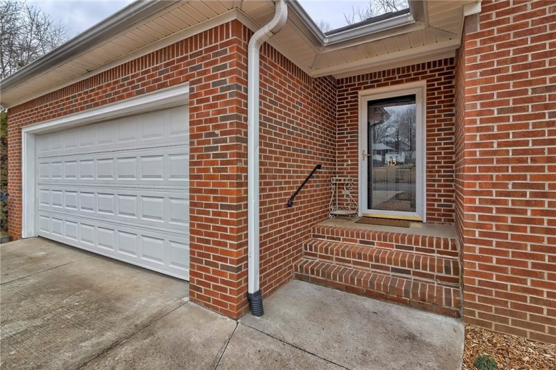 Property image 4 at 113 Woodbridge Court, Anderson, SC 29621