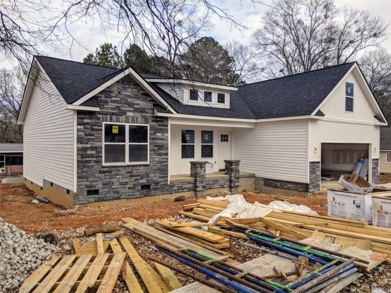 Property image 3 at 101 Amberwood Drive, Anderson, SC 29621