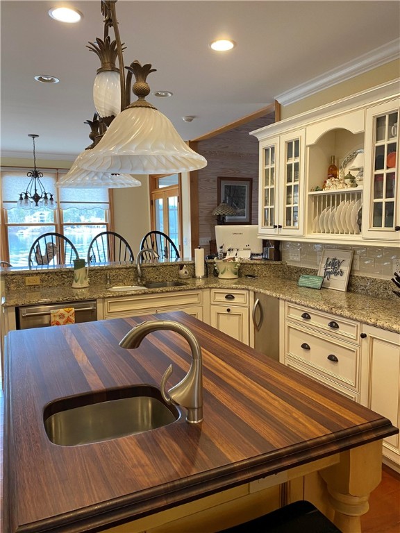 Property image 4 at 127 Pineridge Pointe Drive, Seneca, SC 29672