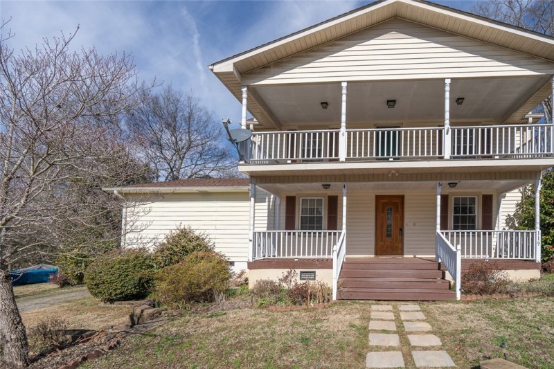Property image 2 at 119 College Street, Central, SC 29630