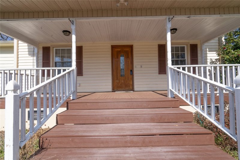 Property image 4 at 119 College Street, Central, SC 29630