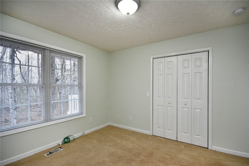 Property image 5 at 1120 Jody Drive, Seneca, SC 29678