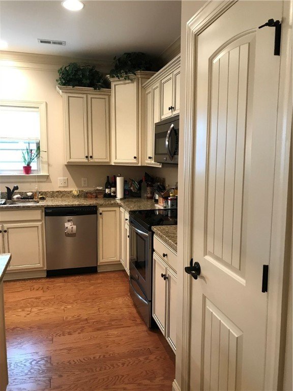 Property image 3 at 137 Benton Park Drive, Easley, SC 29642