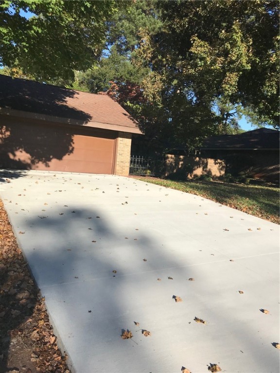 Property image 5 at 19 Downs Loop, Clemson, SC 29631