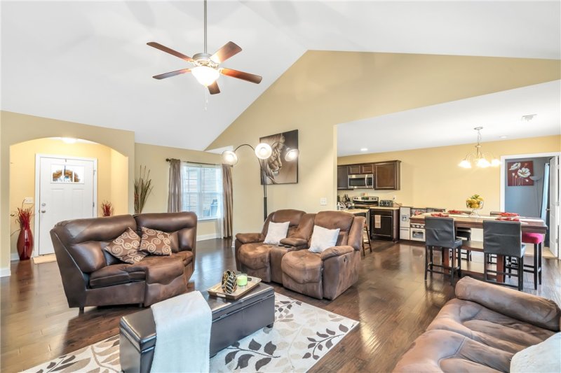 Property image 4 at 108 Tea Leaf Court, Anderson, SC 29626