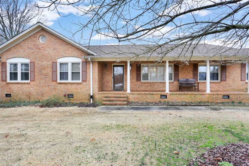 Property image 4 at 705 Centerville Road, Anderson, SC 29625