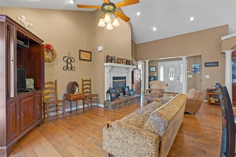 Property image 5 at 712 Sagewood Lane, Seneca, SC 29678