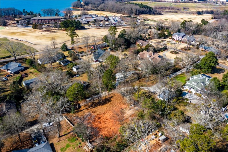 Property image 2 at 102 Taylor Street, Clemson, SC 29631