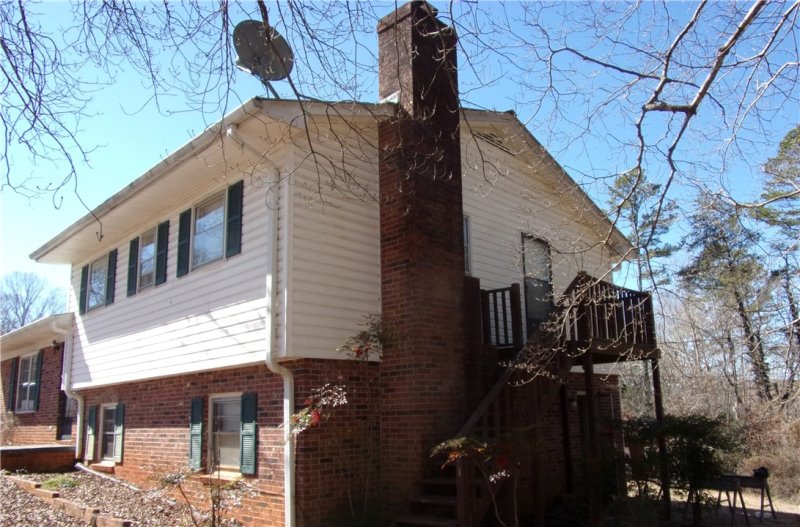 Property image 4 at 308 Forest Acres Circle, Walhalla, SC 29691