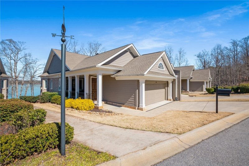 Property image 2 at 131 Regatta Drive, Anderson, SC 29625