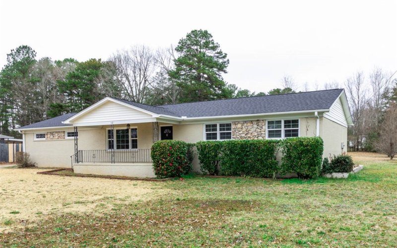 102 Longview Terrace