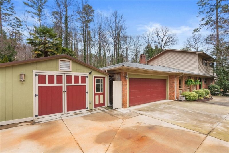 Property image 3 at 1231 Baypoint Drive, Seneca, SC 29672