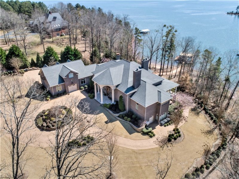 Property image 3 at 114 Keowee Club Road, Townville, SC 29689