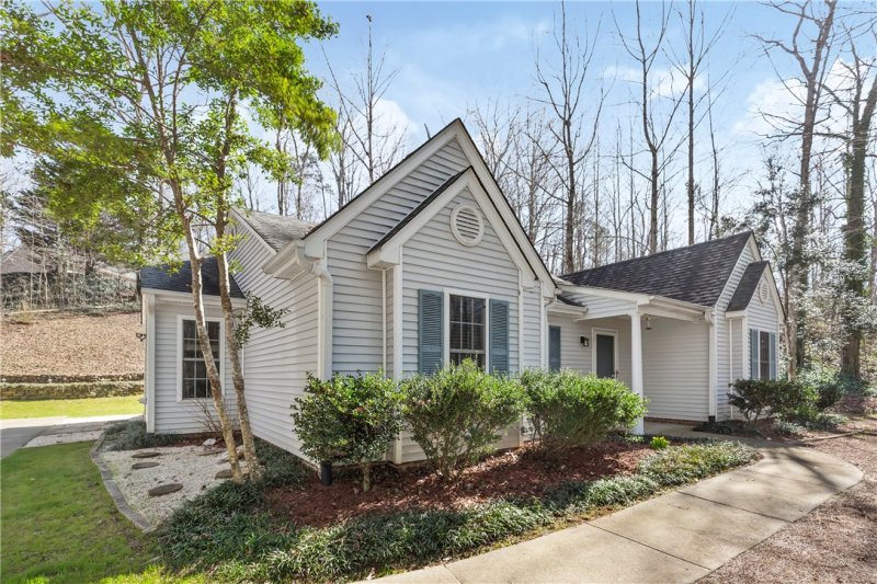 115 Cottonwood Drive