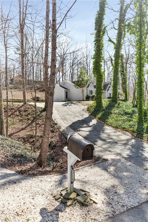 Property image 2 at 115 Cottonwood Drive, Seneca, SC 29678