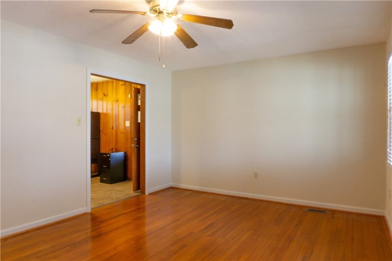 Property image 2 at 104 Walnut Avenue, Anderson, SC 29625