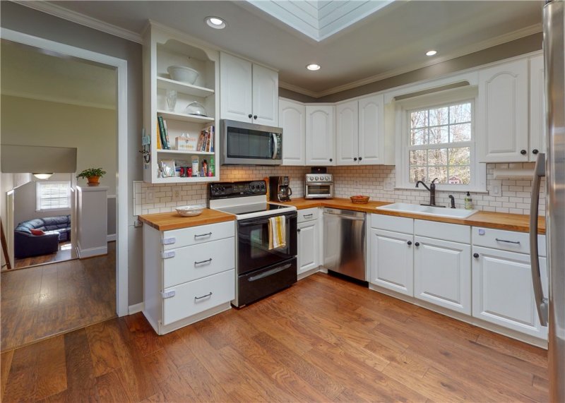 Property image 5 at 112 Evergreen Drive, Clemson, SC 29631