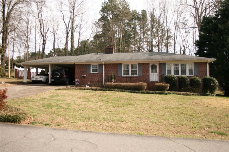 Property image 2 at 315 Dogwood Lane, Easley, SC 29642