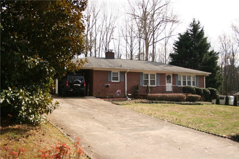 Property image 3 at 315 Dogwood Lane, Easley, SC 29642