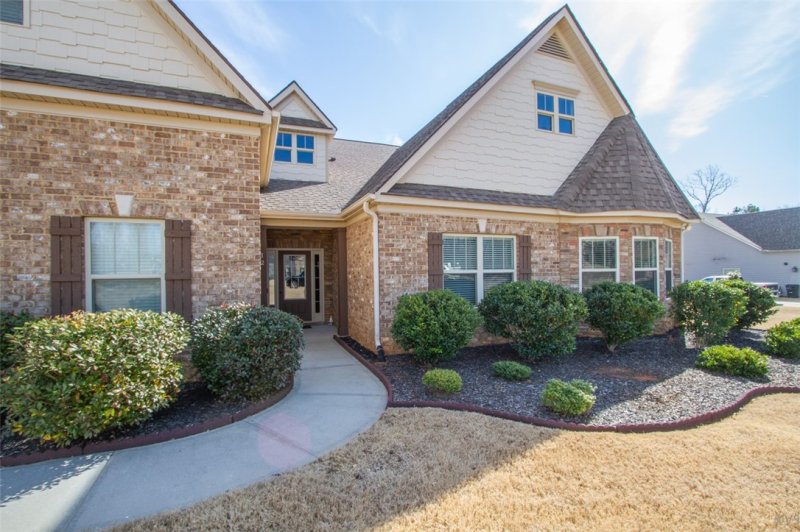 Property image 2 at 12 Old American Boulevard, Pendleton, SC 29670