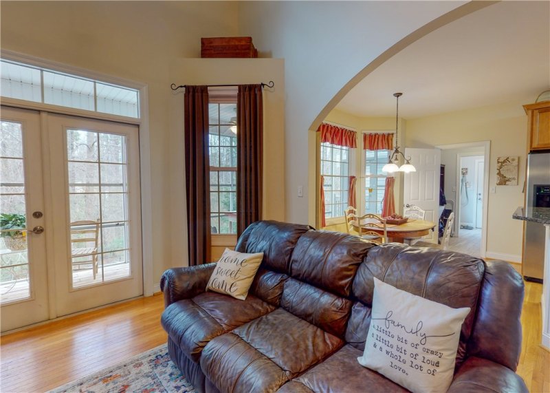 Property image 3 at 123 Ashley Road, Clemson, SC 29631