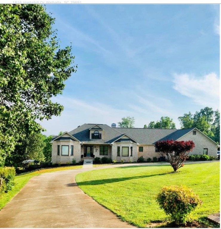 Property image 2 at 1816 Hastehill Drive, Walhalla, SC 29691