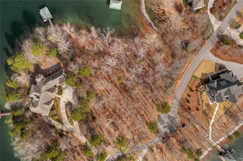 Property image 2 at 504 Clearview Drive, Seneca, SC 29672