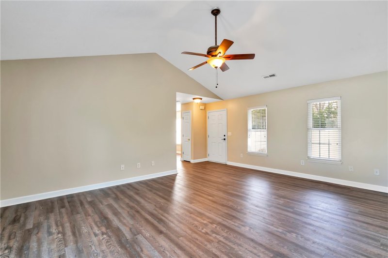 Property image 5 at 702 Friendship Road, Seneca, SC 29678