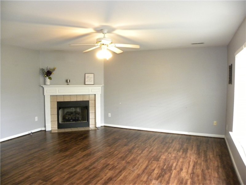 Property image 4 at 124 McClain Lake Drive, Anderson, SC 29625