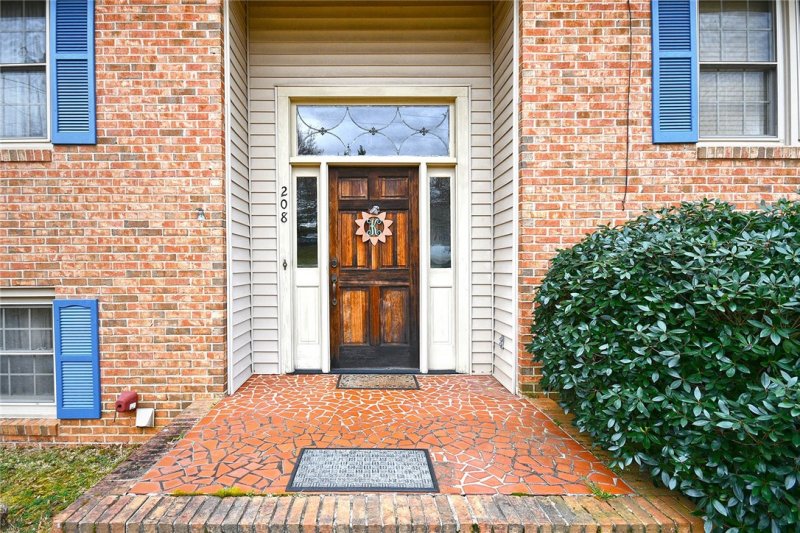 Property image 4 at 208 LaVonne Avenue, Easley, SC 29642