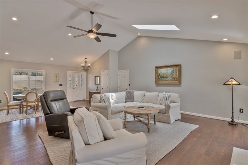 Property image 3 at 1109 Cross Creek Drive, Seneca, SC 29678