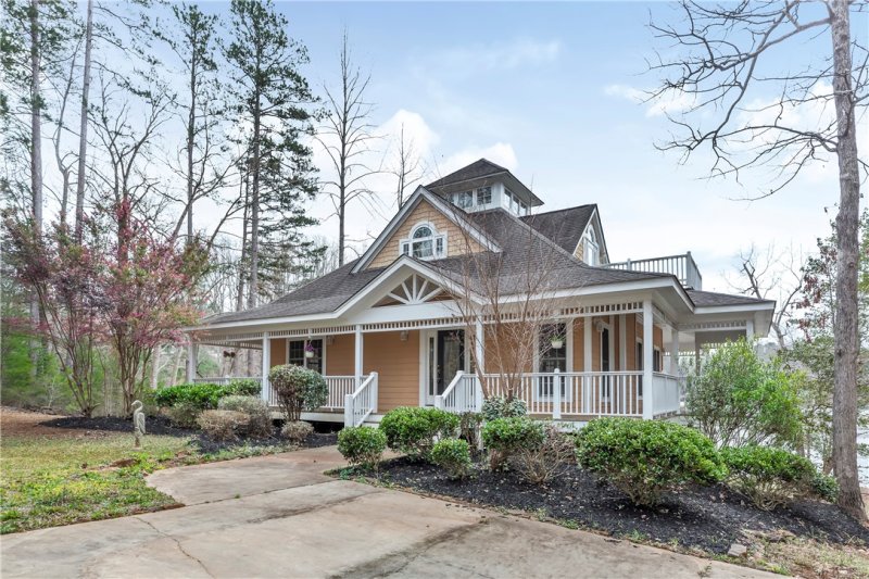 Property image 2 at 187 Waters Edge Lane, West Union, SC 29696