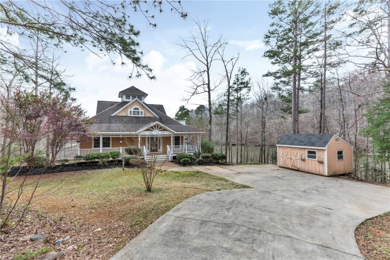 Property image 5 at 187 Waters Edge Lane, West Union, SC 29696